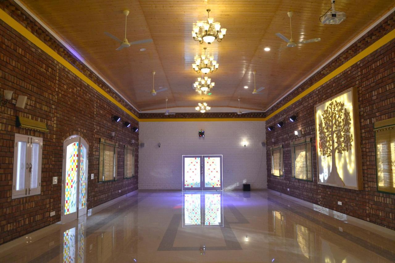 Four Banyans Spirit & Nature Resort Rāipur Εξωτερικό φωτογραφία