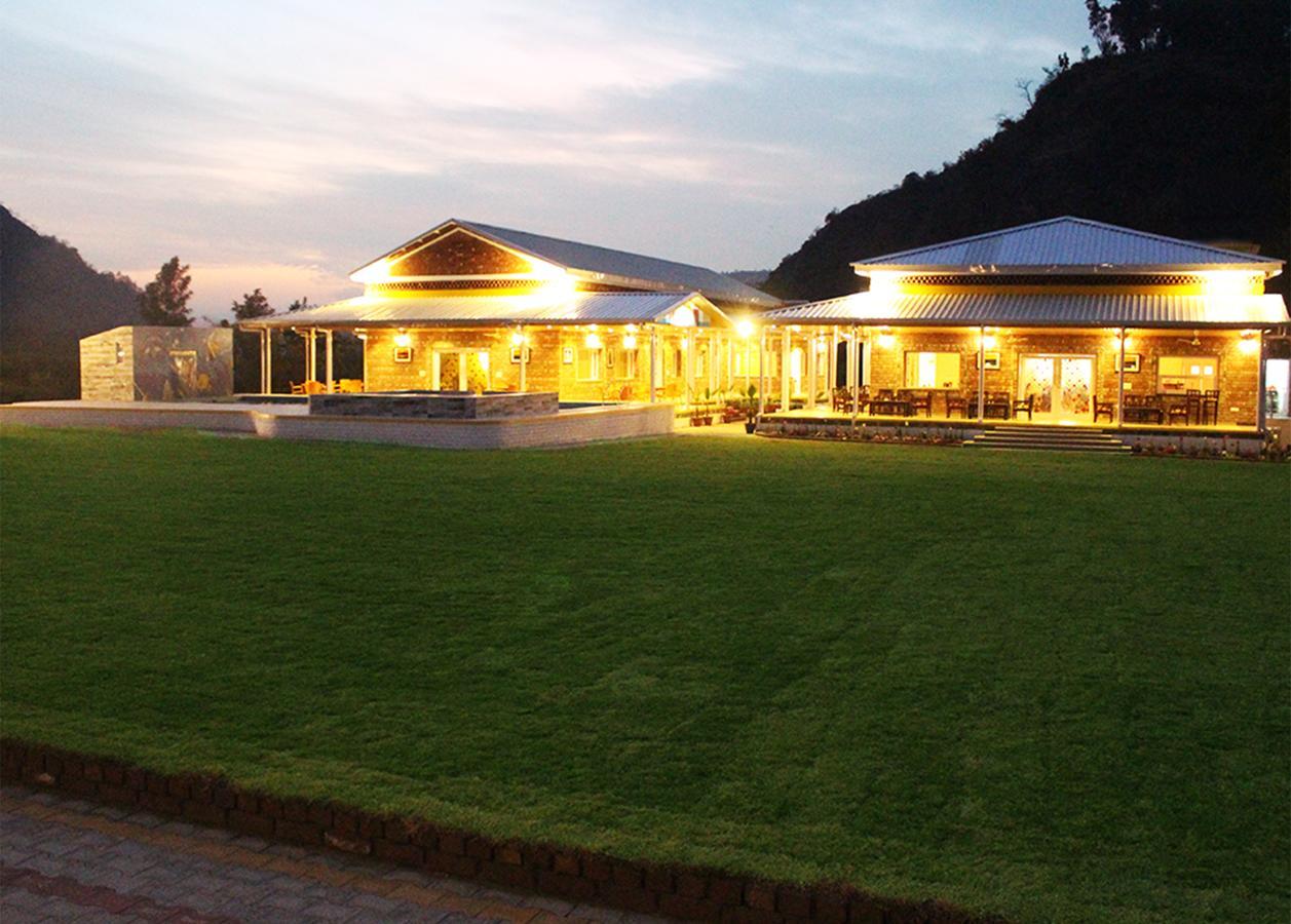 Four Banyans Spirit & Nature Resort Rāipur Εξωτερικό φωτογραφία